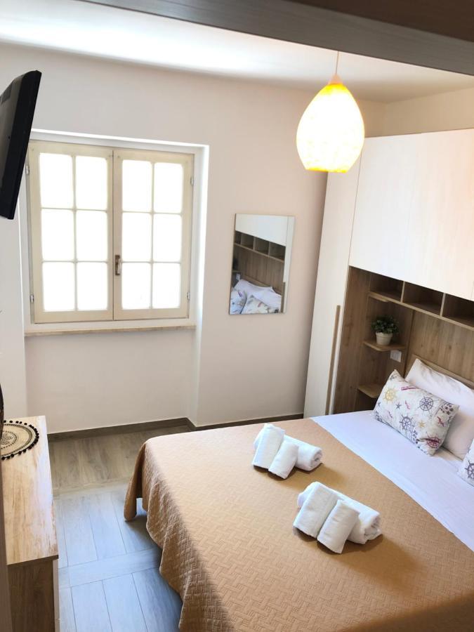 Casa Vacanze Sangallo Нетуно Екстериор снимка